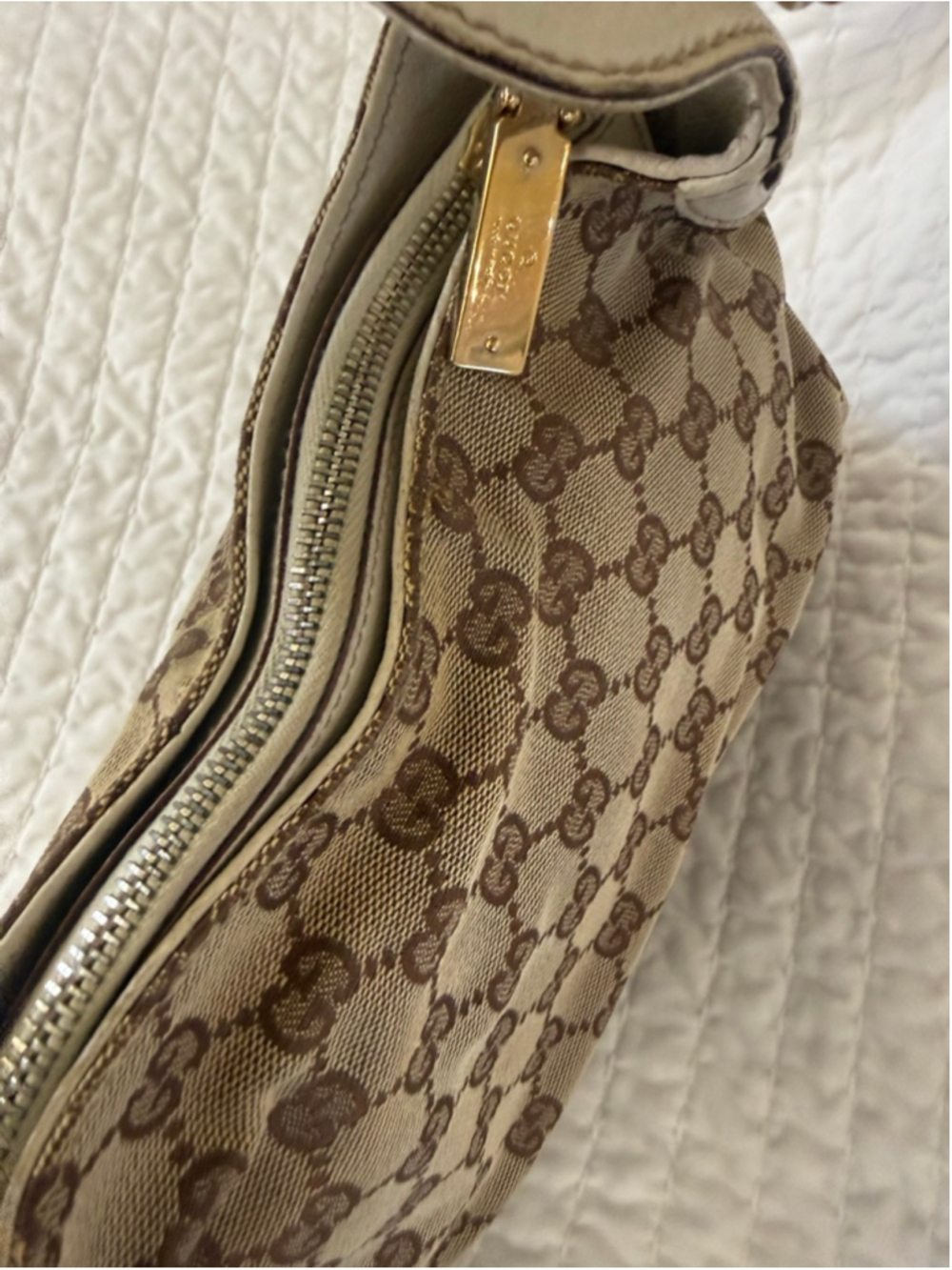 Gucci Shoulder Bag Beige Brown, rubs, wear, discoloration. - Picture 8 of 15